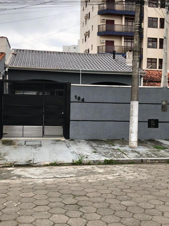 Casa Na Martim De Sa - 50M Da Praia Com Piscina Caraguatatuba Buitenkant foto